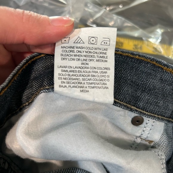 Wrangler Men’s Jeans 40x31 Slim Straight Faded Denim Dark Wash High Rise 38x30 - Picture 12 of 15